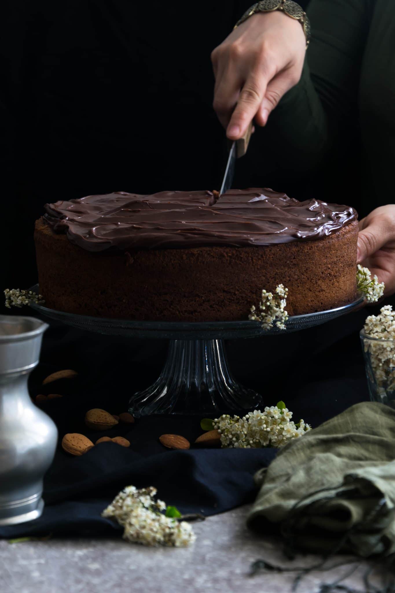 Gâteau au yaourt et aux « pyrénéens »…ou comment je recycle mes chocolats  de Noël – PIMENT OISEAU