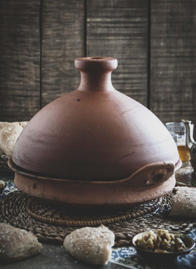 Brochettes d’agneau cuit en tajine