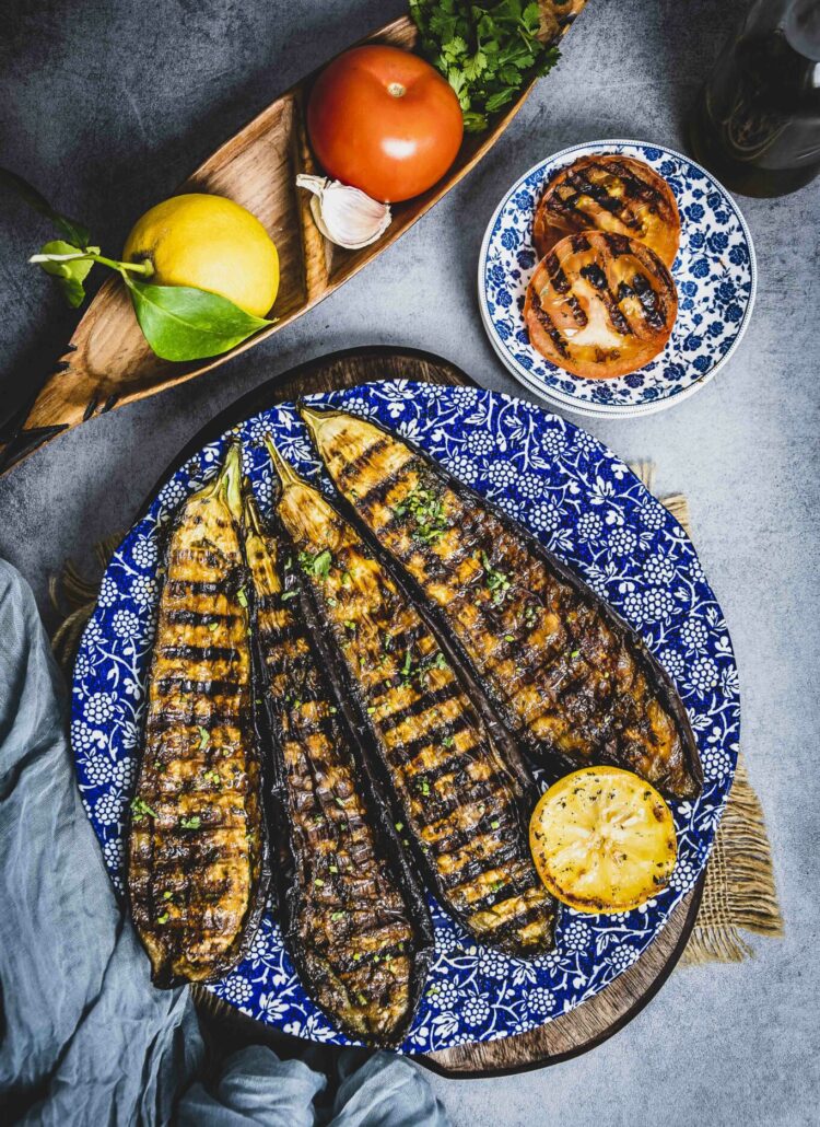 Aubergines grillées au miel et épices
