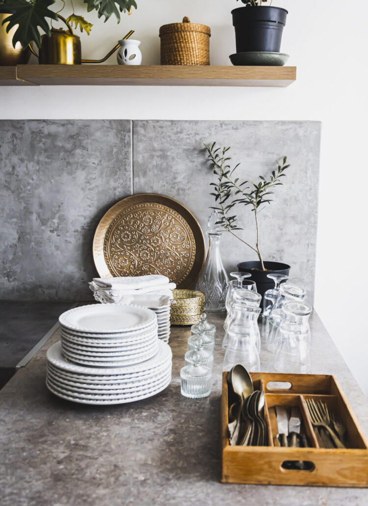 Cuisiner pour une grande table : gestion du temps et astuces